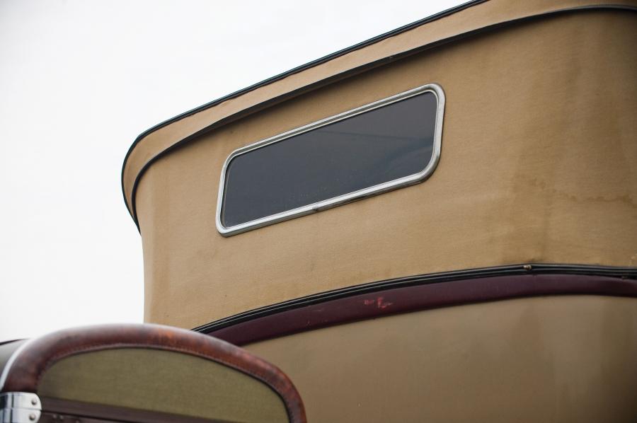  Packard Model 833 Dual Cowl Sport Phaeton 1931 года  (фото 14 из 24)